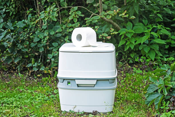 Best Sanitation services for porta potties  in Crest Hl, IL