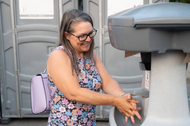 Best Sanitation services for porta potties  in Crest Hl, IL